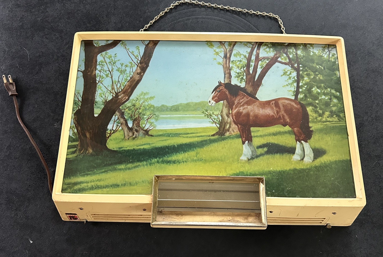 1950\'s Vintage Budweiser Beer  Lighted Clydesdale Horse Sign working condition