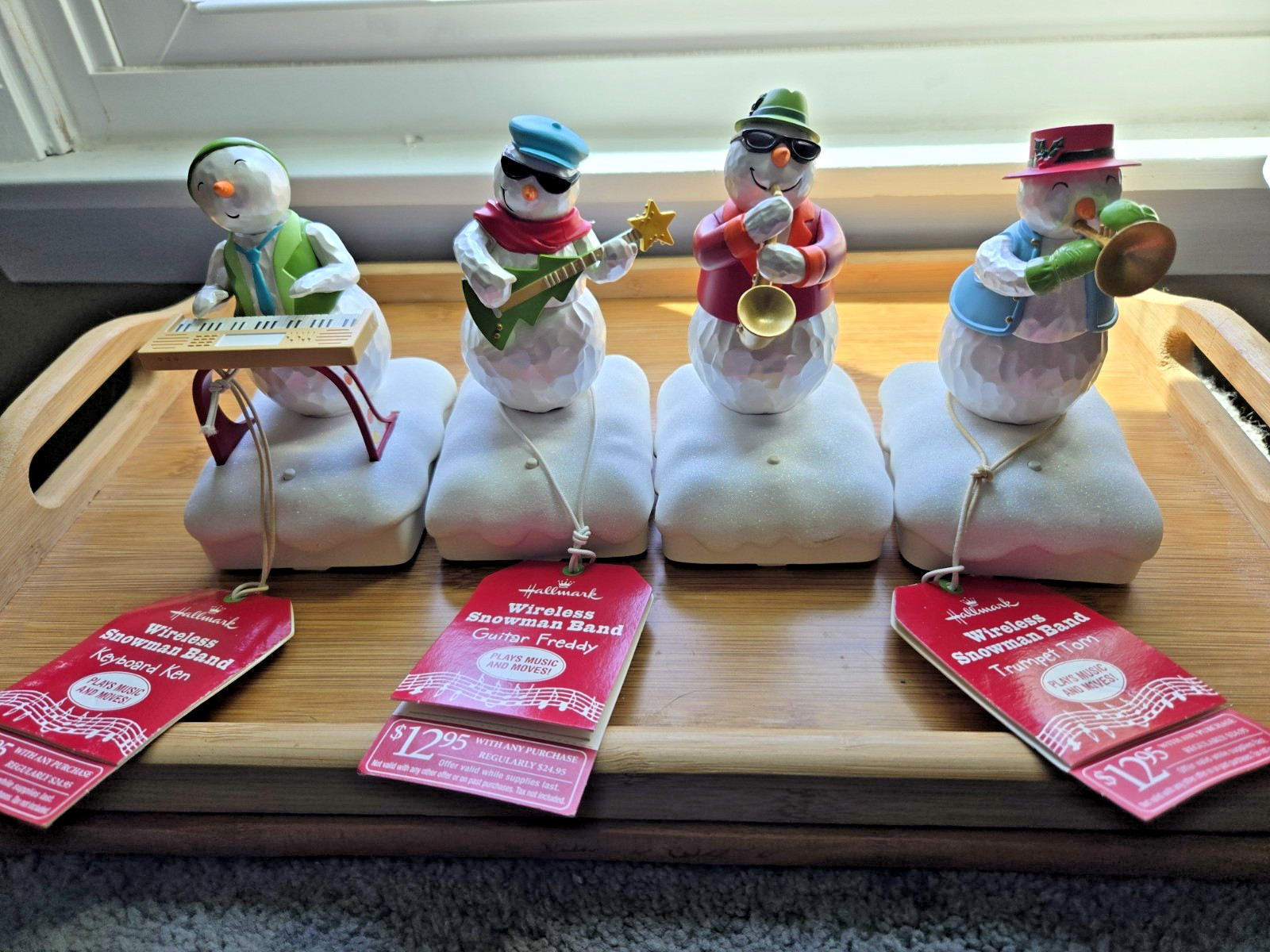 Hallmark Snowman Wireless 4 Man Band Musical Figures Sax Trumpet Guitar Tested