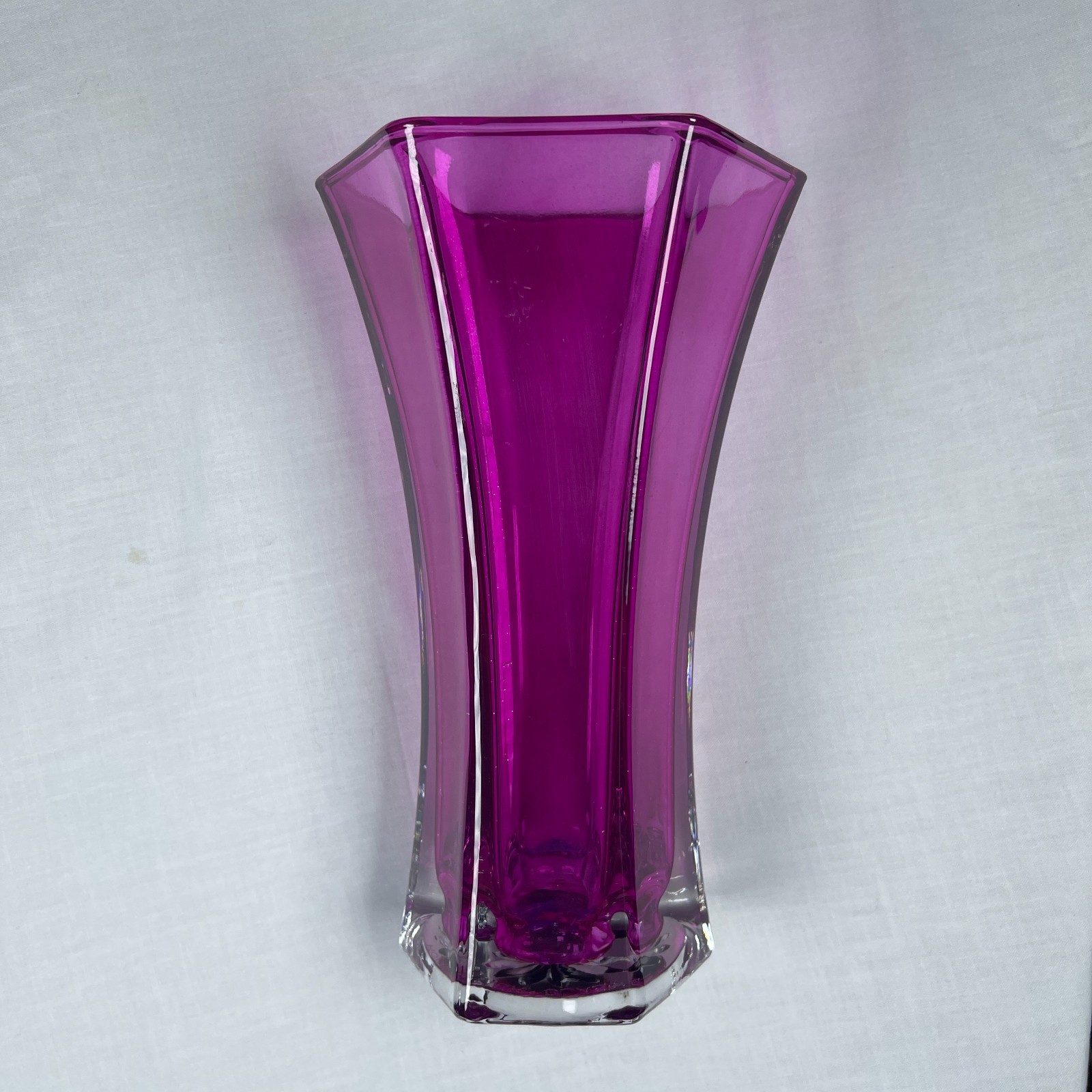 Vintage Hoosier Glass 4040 Purple Amethyst Flared Vase 9” Hexagonal 1970s, Color Vintage Hoosier Glass 4040 Purple Amethyst Flared Vase 9” Hexagonal 1970s, Color