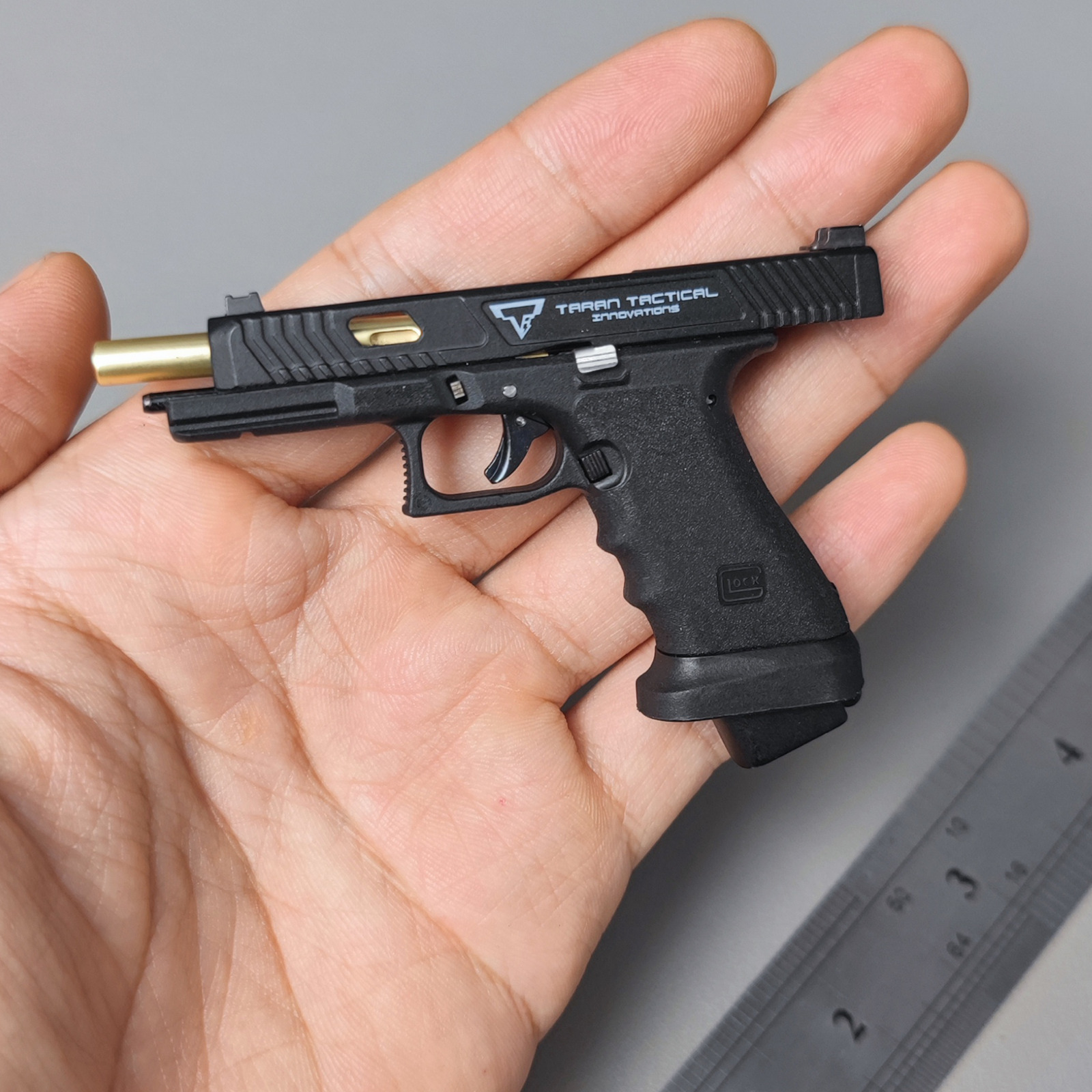 Pistol Keychain,Metal Keychain 1:3 Scale Mini G34 TTI Combat Master For Him Man
