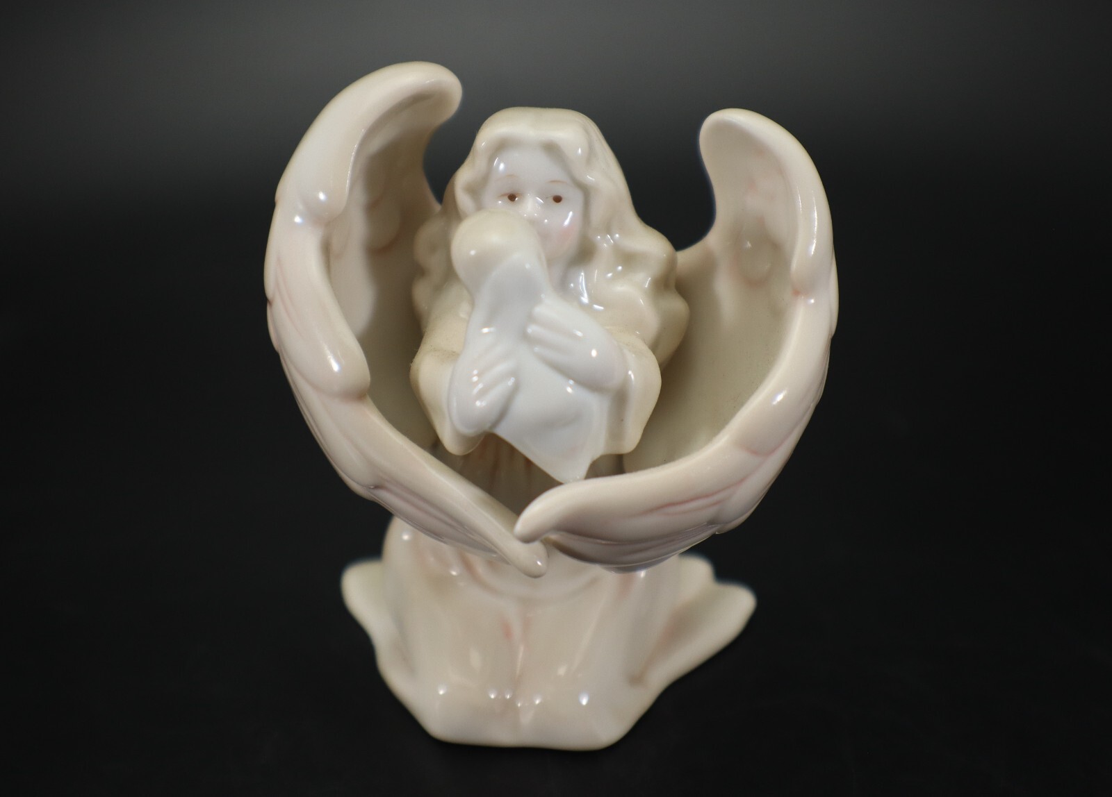 Russ Berrie Figurine ANGEL HOLDING CHILD 15482 Porcelain Light Pink
