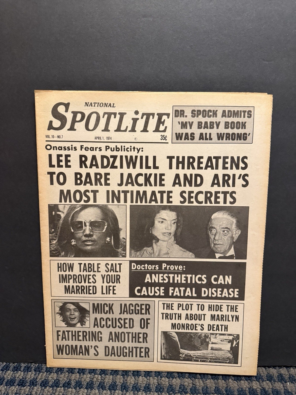 1974 April 1st National SpotLite Newspaper, Mick Jagger, Lee Radziwill (VRN10A