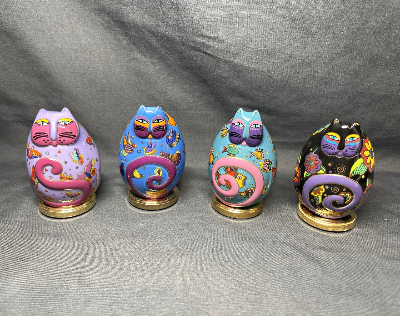 Set of 4 Vintage Laurel Burch Egg Shaped Cat Feline Figurines