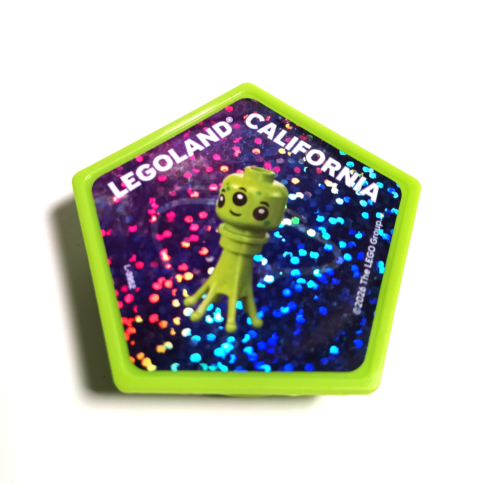 Legoland Lego California Slurple Alien Space Hologram Rare Exclusive Pop Badge Legoland Lego California Slurple Alien Space Hologram Rare Exclusive Pop Badge