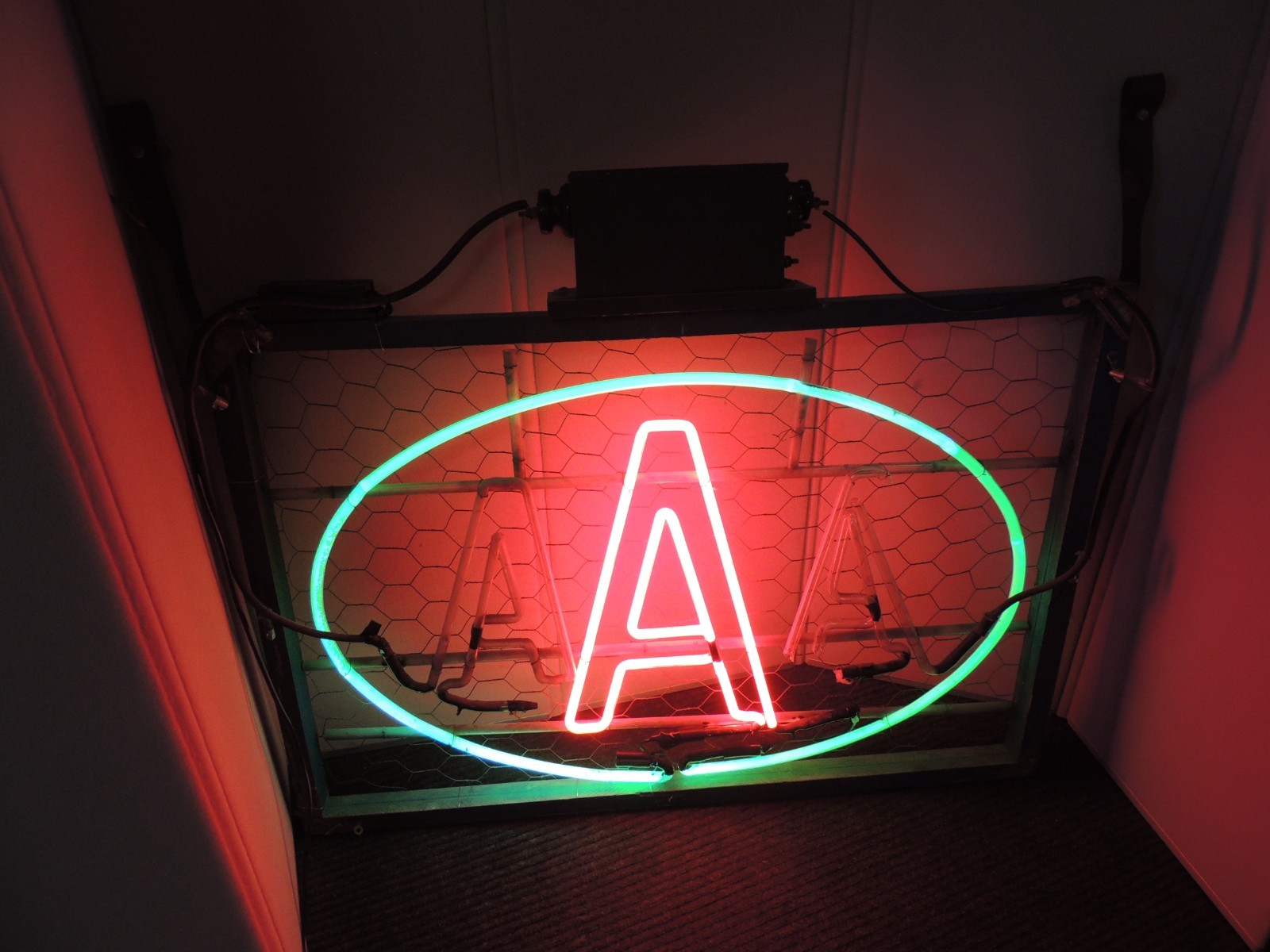 Vintage AAA Neon Sign Vintage AAA Neon Sign