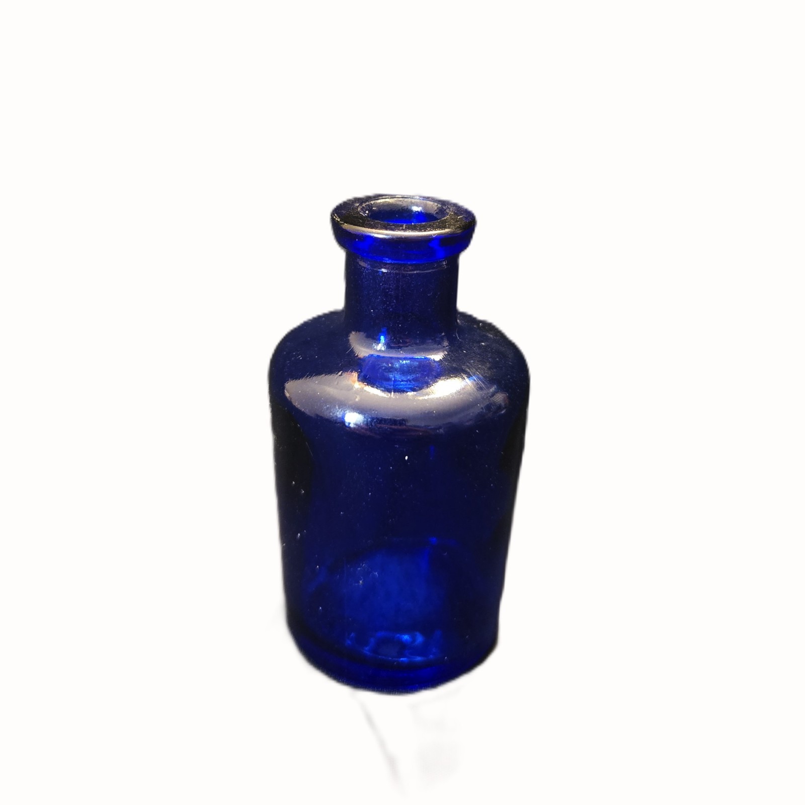 Vintage Cobalt Blue Dodge & Olcott Bottle - Held Essential Oils & Flavors 3 Vintage Cobalt Blue Dodge & Olcott Bottle - Held Essential Oils & Flavors 3