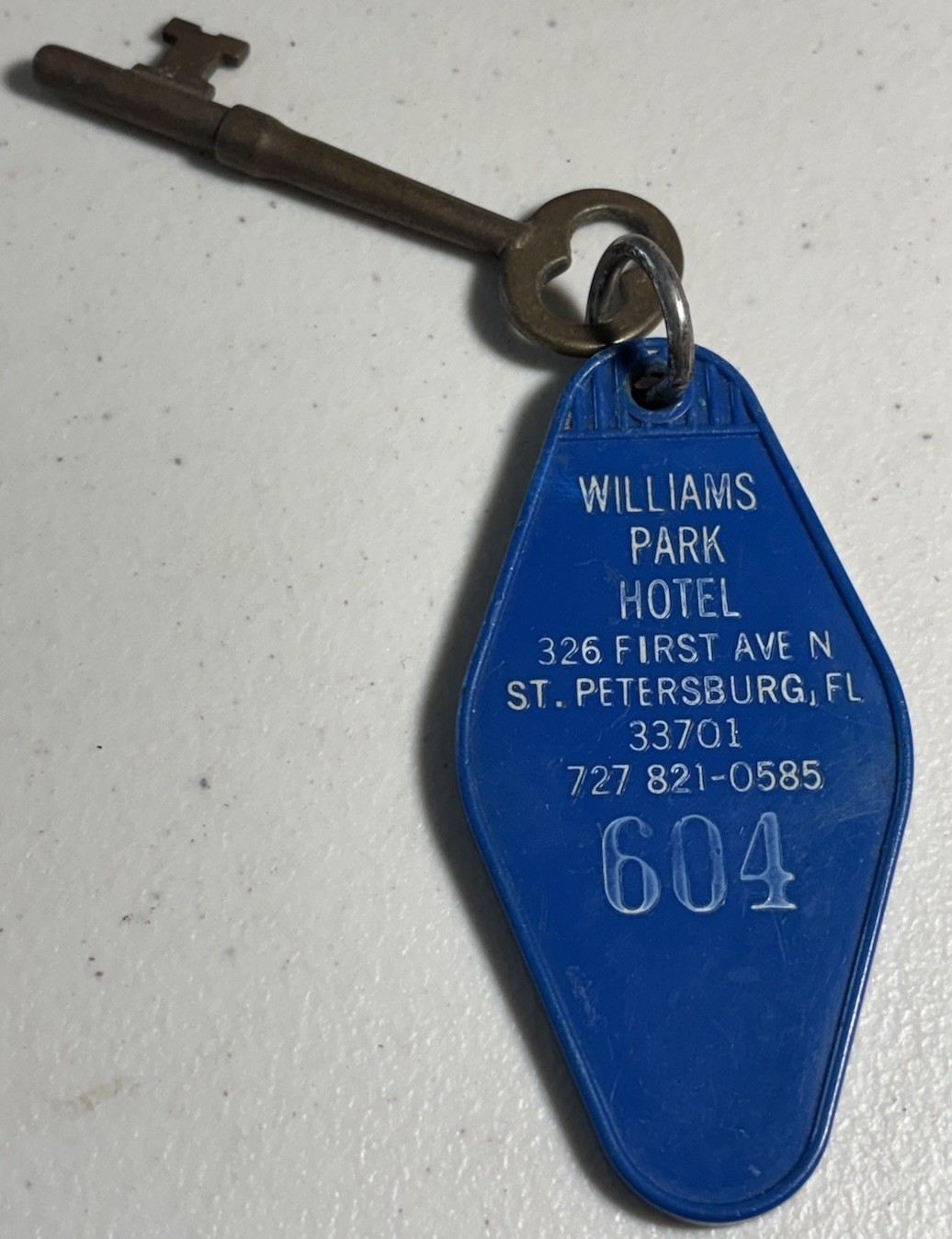 VINTAGE OLD ST. PETERSBURG FLORIDA WILLIAMS PARK HOTEL SKELETON KEY & FOB