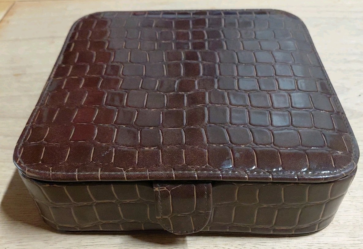 Vintage Ralph Lauren Safari Faux Alligator Jewelry Trinket Box Felt Lined 8x8\