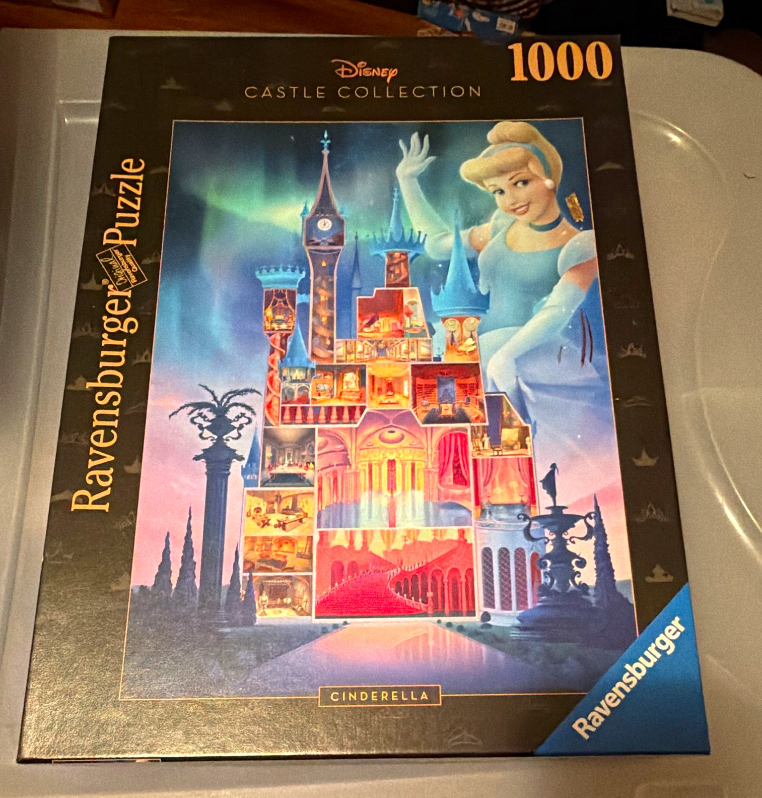 Ravensburger Disney Castle Collection Cinderella 1000-Piece Jigsaw Puzzle