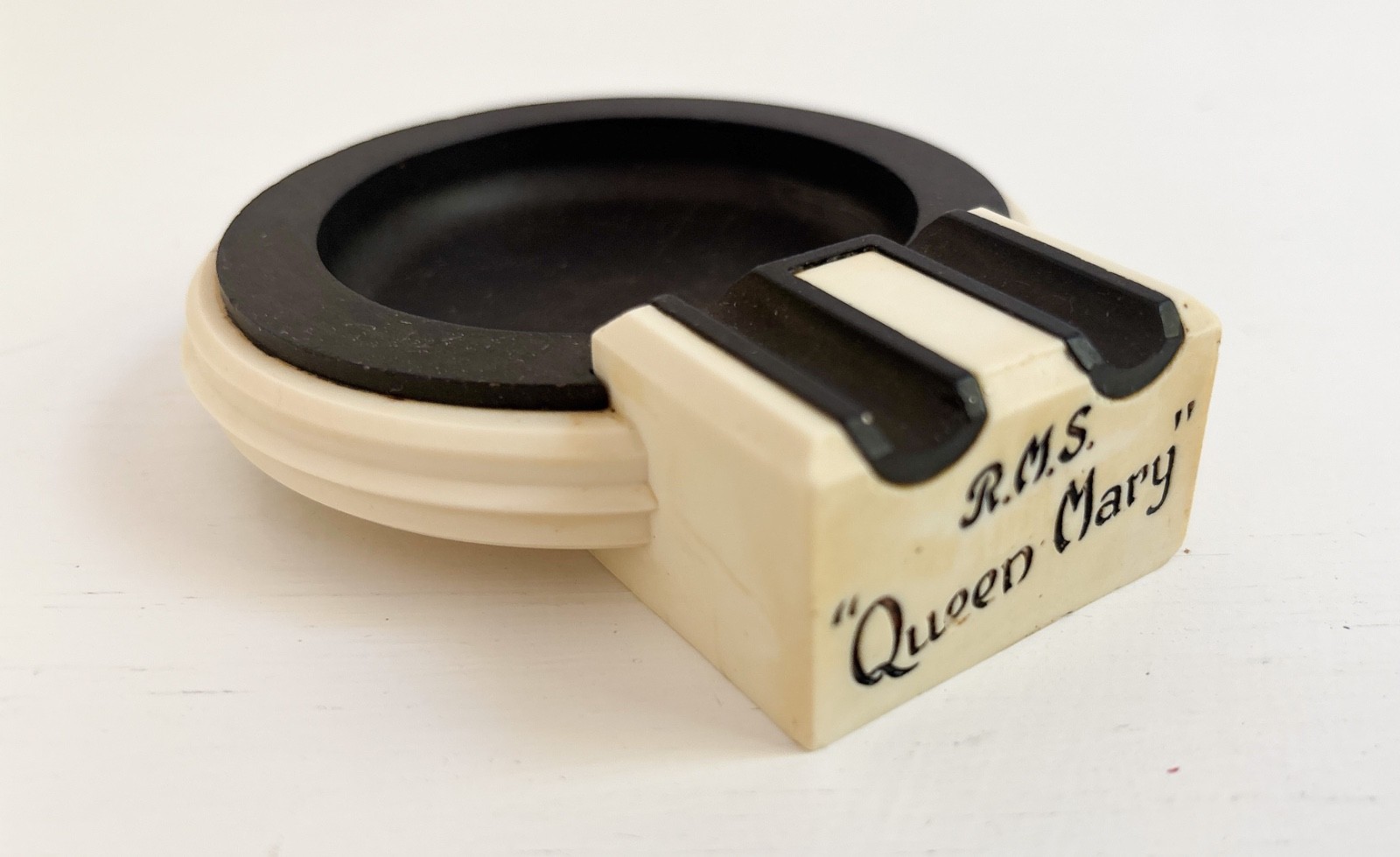 Vintage RMS Queen Mary Bakelite Ashtray 1936 Art Deco Cunard Souvenir Damaged