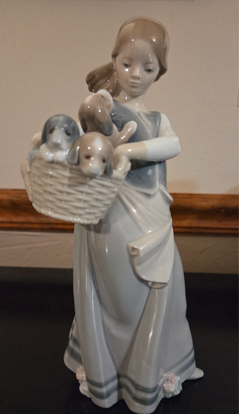 Lladro Retired #1311 Little Dogs on Hip Girl with Basket of Puppies 1977 No box Lladro Retired #1311 Little Dogs on Hip Girl with Basket of Puppies 1977 No box