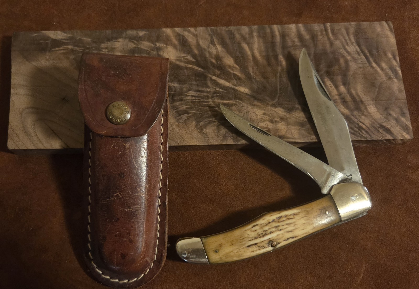 Vintage Stag Kabar Ka Bar Folding  Hunter 2 Blade Knife With Leather Sheath 