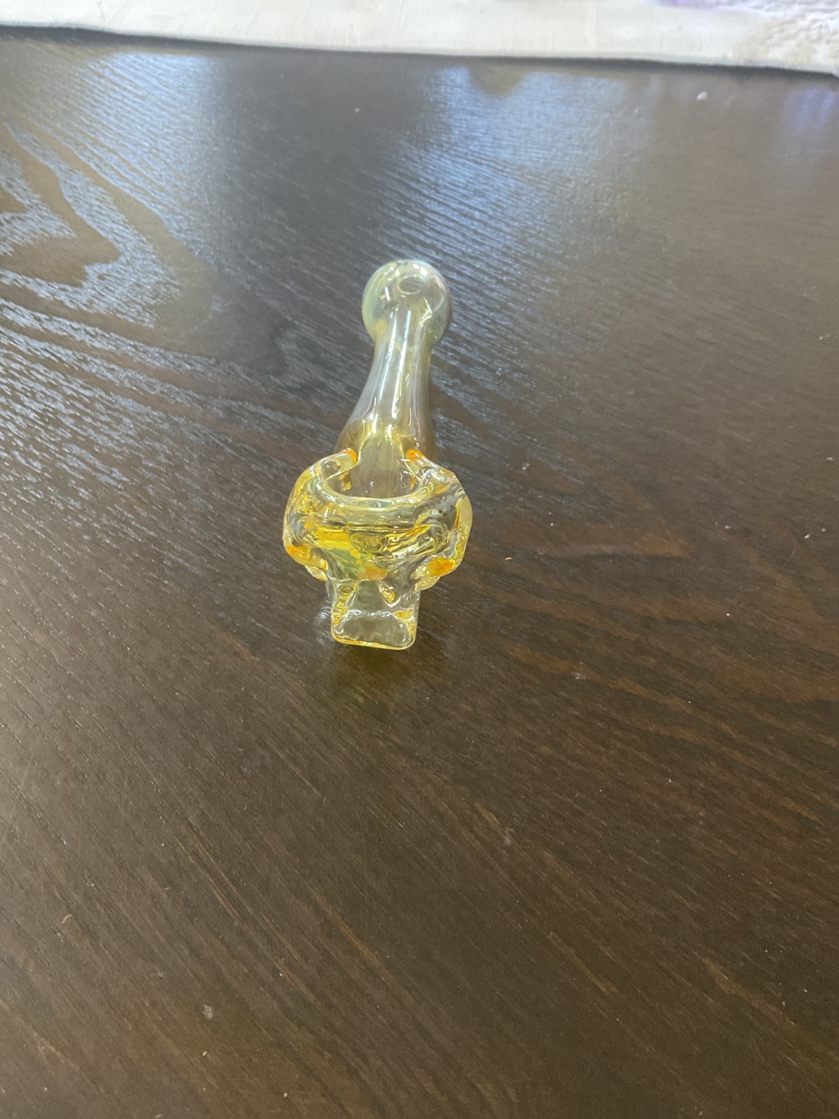 USA 3-1/2 “SMALL GLASS FUMED SKULL PIPE COMES W/FREE CLAMSHELL ZIPPERED POUCH
