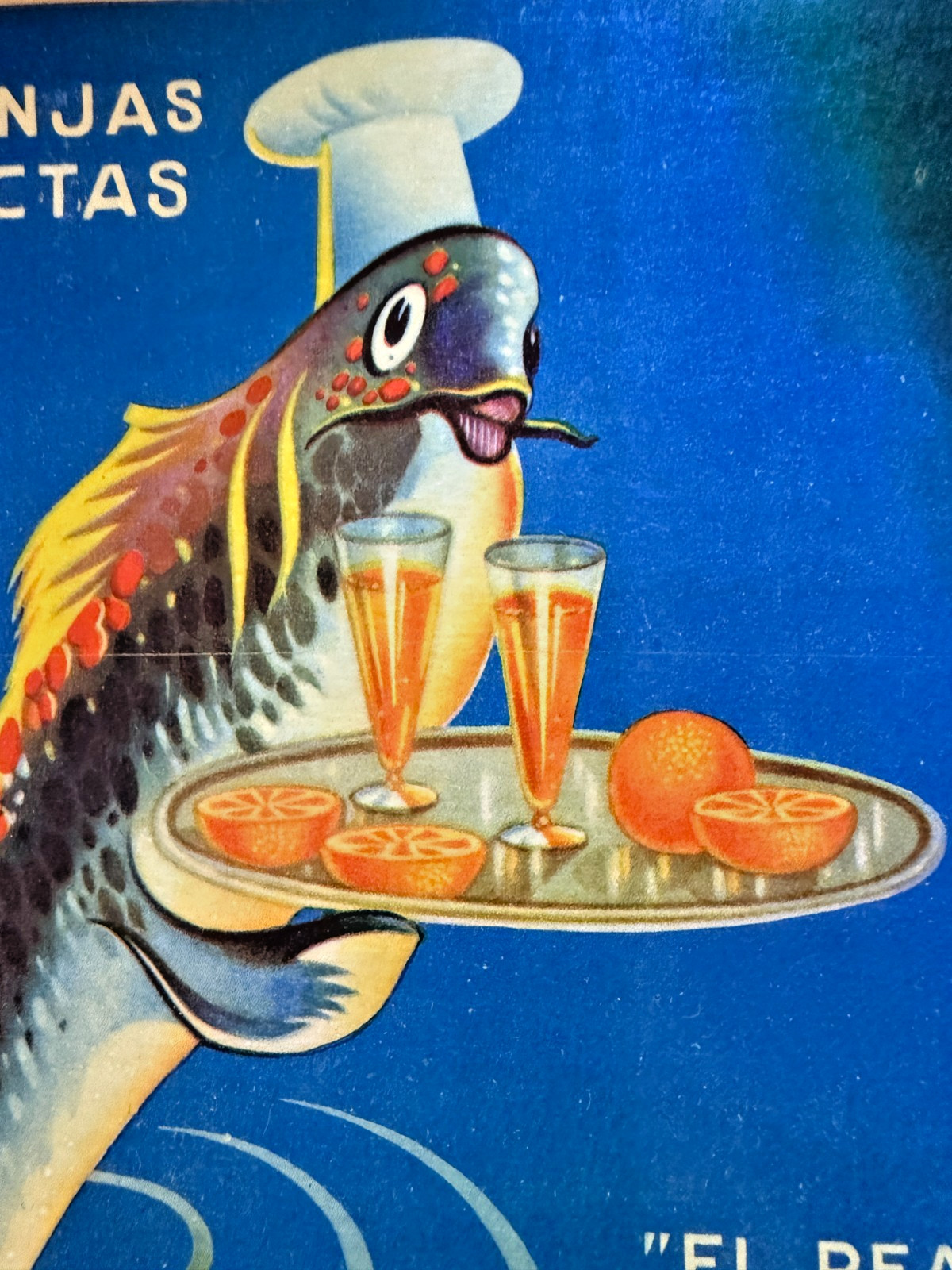 Vintage 1950 Spanish Orange Crate Label SERVIDO Fish Waiter Carcagente Spain 10\