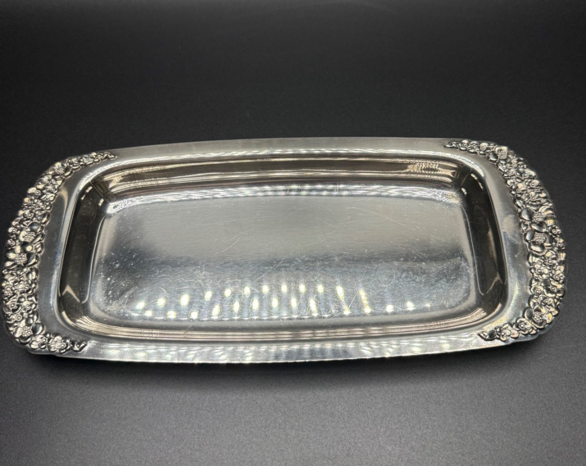 Vintage 1847 Rogers Bros Springtime Silverplate- Small Serving Tray- 199 Platter Vintage 1847 Rogers Bros Springtime Silverplate- Small Serving Tray- 199 Platter
