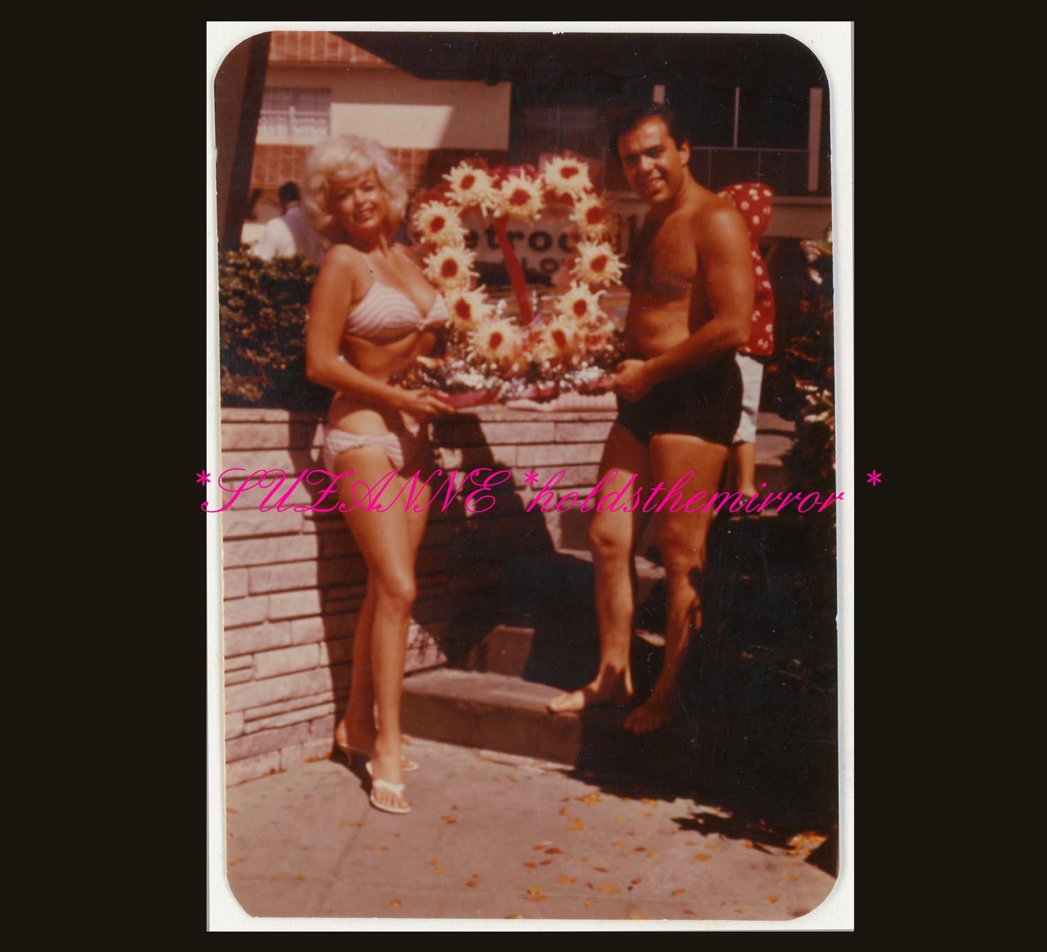 VINTAGE 1960s RARE JAYNE MANSFIELD & MATT CIMBER HONEYMOON FLOWERS UNIQUE COLOR
