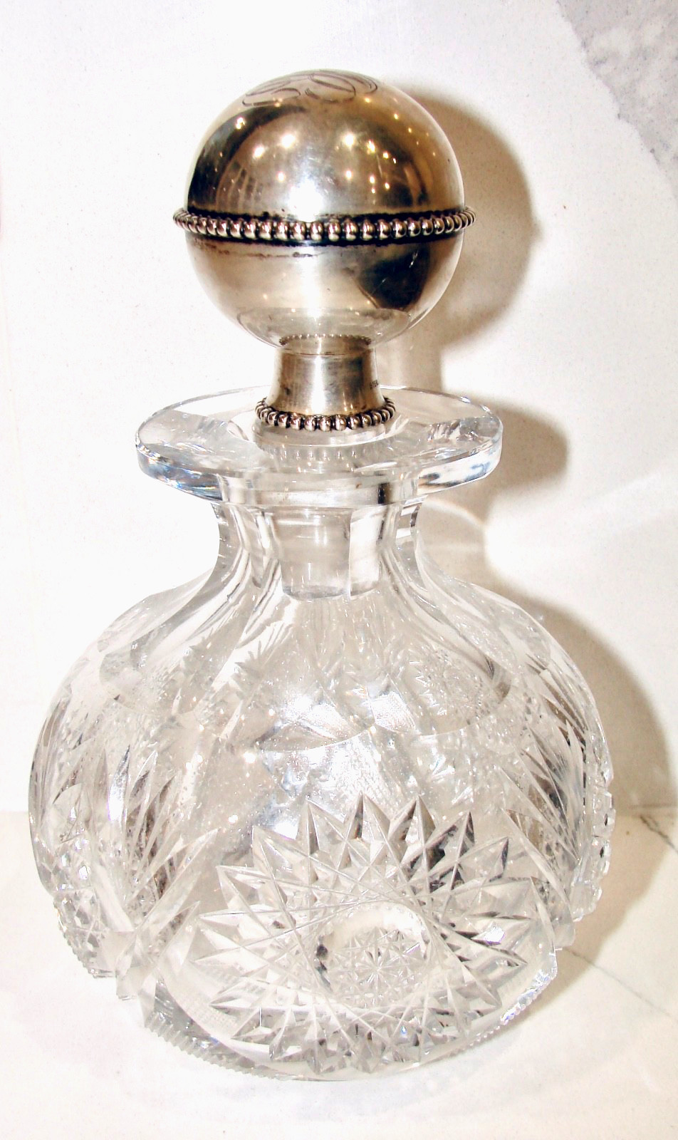 ANTIQUE WILCOX CO. ABP CUT GLASS PERFUME BOTTLE STERLING SILVER TOPPER COLOGNE