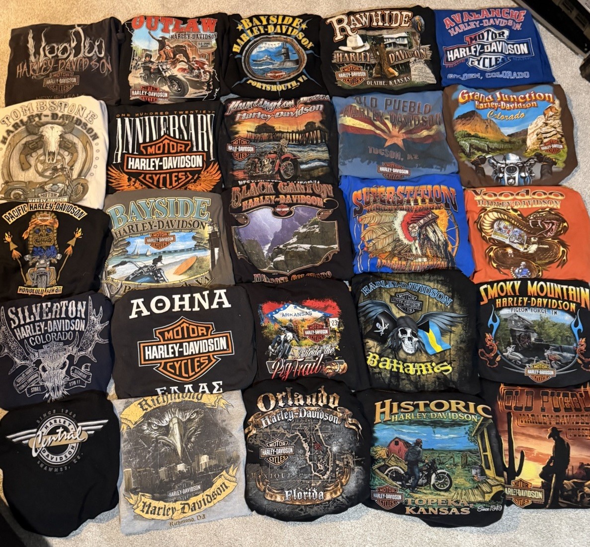 Lot of 25 Vintage HARLEY DAVIDSON T-Shirts