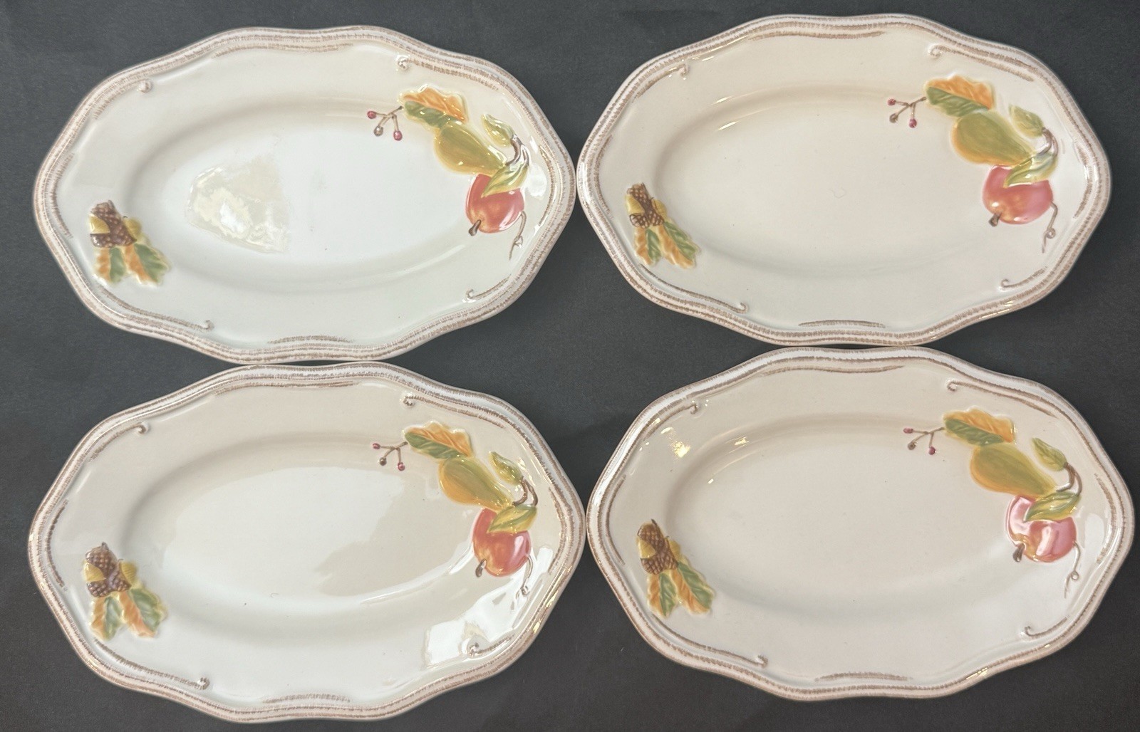Pfaltzgraff Plymouth 8.75 Oval Dessert Plates Set of 4 Fall Thanksgiving Pumpkin Pfaltzgraff Plymouth 8.75 Oval Dessert Plates Set of 4 Fall Thanksgiving Pumpkin