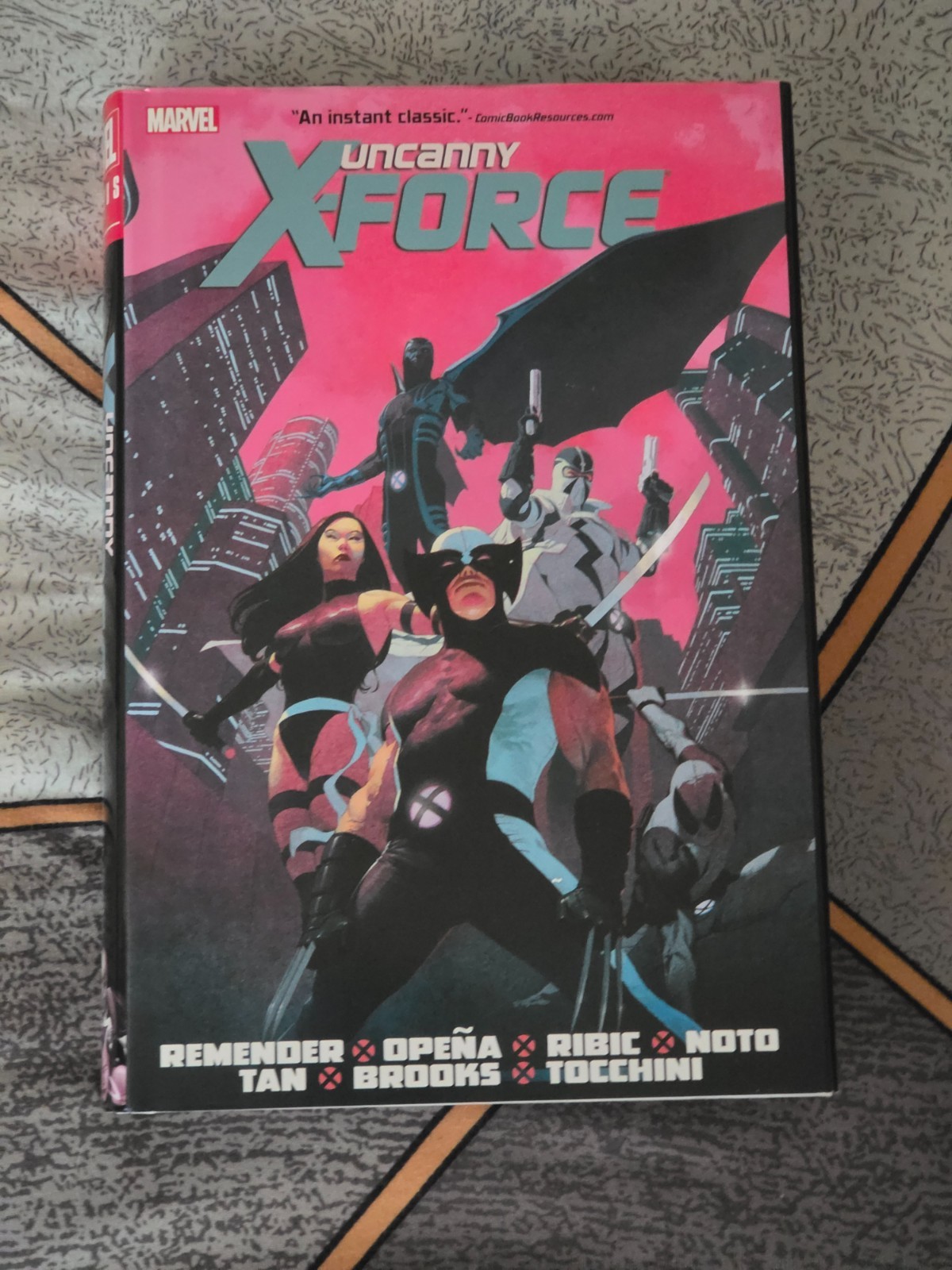 uncanny x-force by rick remender omnibus(2014) Like New uncanny x-force by rick remender omnibus(2014) Like New