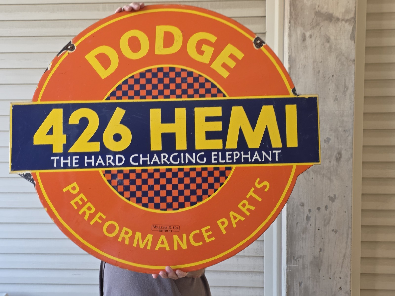 VINTAGE DODGE HEMI 426 PORCELAIN ENAMEL DEALERSHIP DOUBLE-SIDED SIGN 34\ VINTAGE DODGE HEMI 426 PORCELAIN ENAMEL DEALERSHIP DOUBLE-SIDED SIGN 34\
