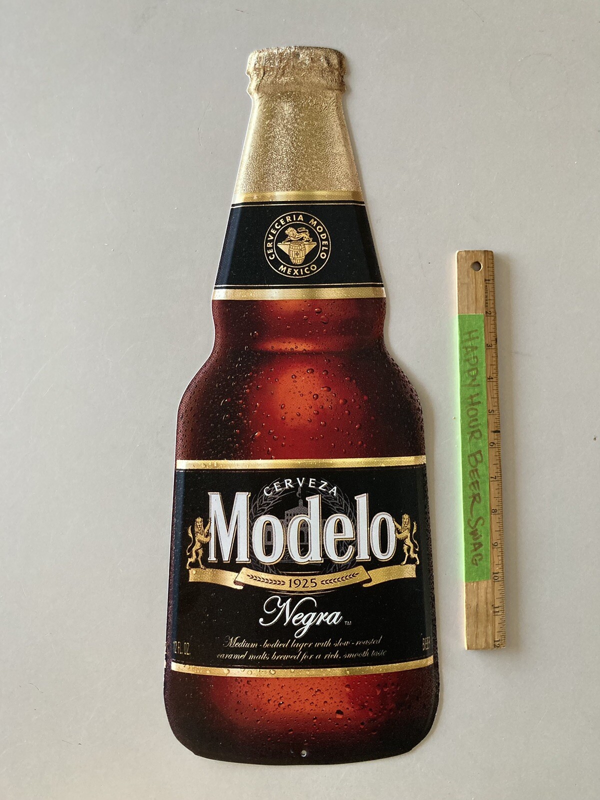 NEW Negra Modelo Bottle Tin Tacker Beer Sign Cerveza Mexico Import Man Cave