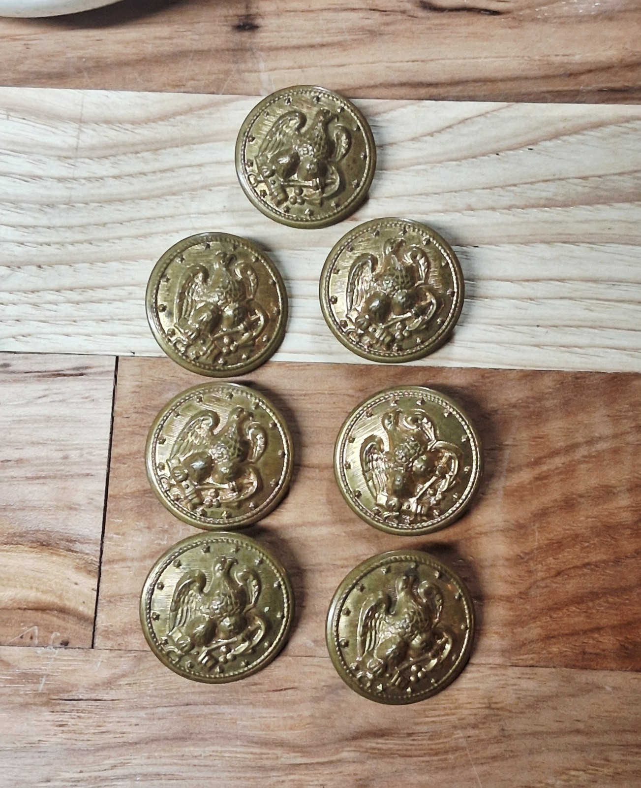 Lot Of 8 Vintage WW2 Us Military Navy Brass Uniform Buttons Lot Of 8 Vintage WW2 Us Military Navy Brass Uniform Buttons