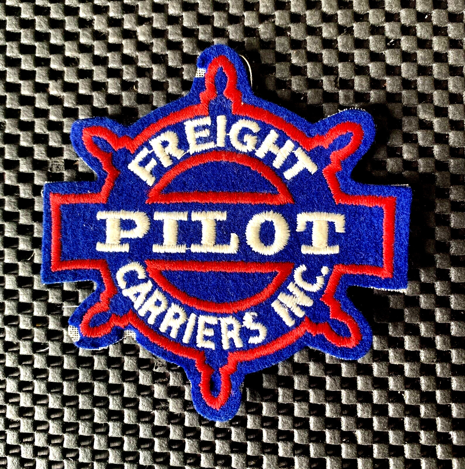 PILOT FREIGHT CARRIERS SEW ON ONLY PATCH TRUCKING MOTOR FREIGHT 4