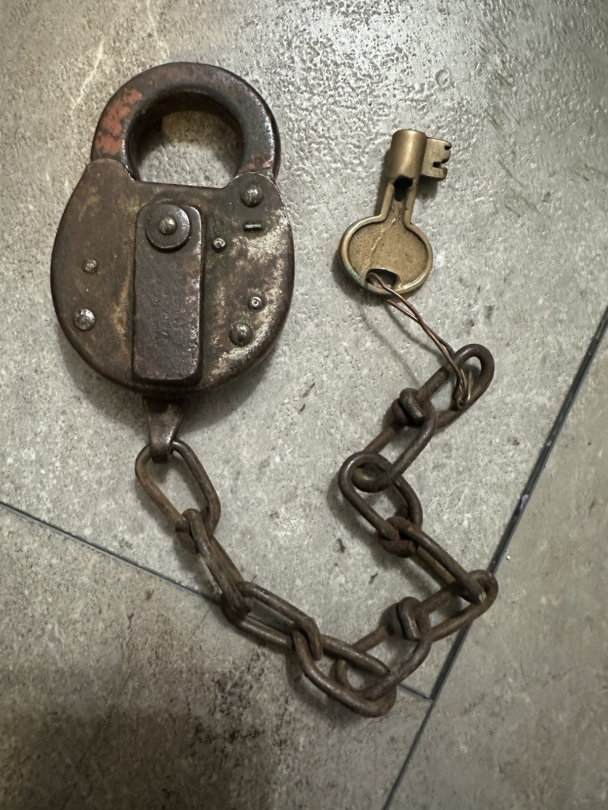 Antique E.T.  Fraim Padlock Lock & Key Vintage