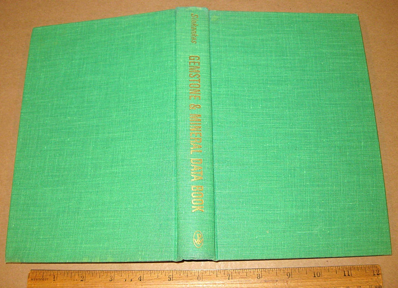 GEMSTONE & MINERAL DATA BOOK by Sinkankas 2nd printing 1974 Mineralogy GEMSTONE & MINERAL DATA BOOK by Sinkankas 2nd printing 1974 Mineralogy