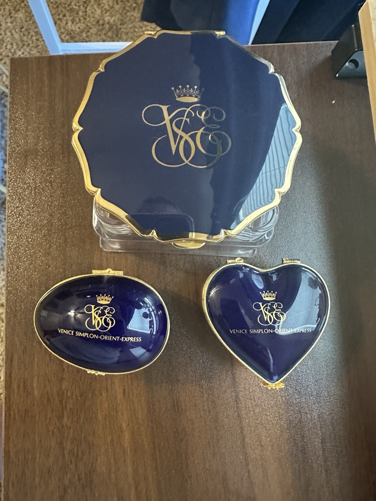 Rare- Vintage - Limoges  Venice Simpson- Orient- Express 3 Piece Vanity Set EXC