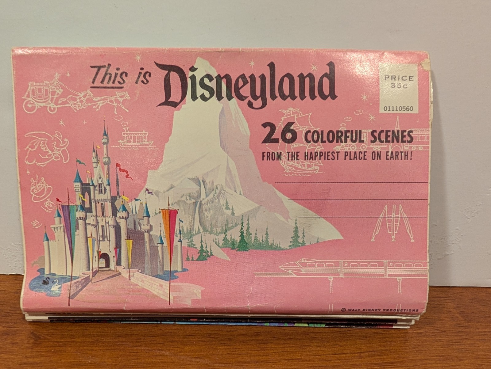 Vintage 1960s This Is Disneyland Souvenir Postcard Booklet Colorful Scenes 