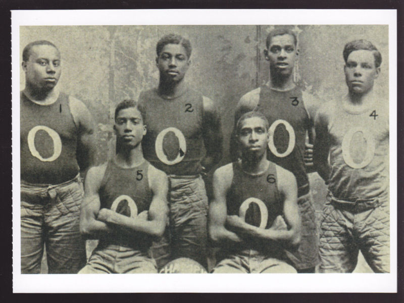 1910-1911 OWL FIELD CLUB Newark, NJ Basketball POSTCARD