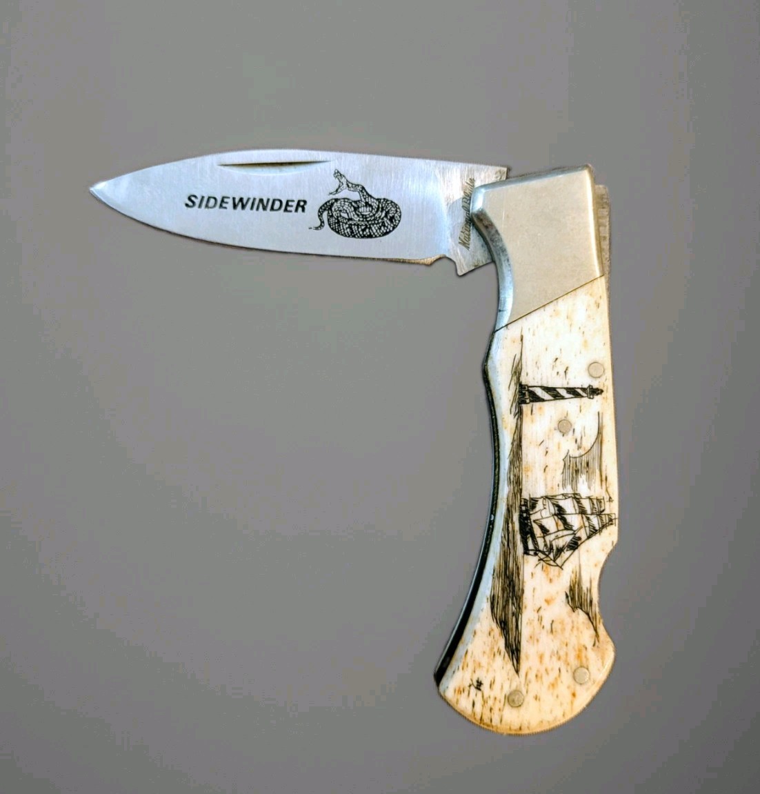 Vintage US National Blade Japan Made Scrimshaw Folding Pocket Knife