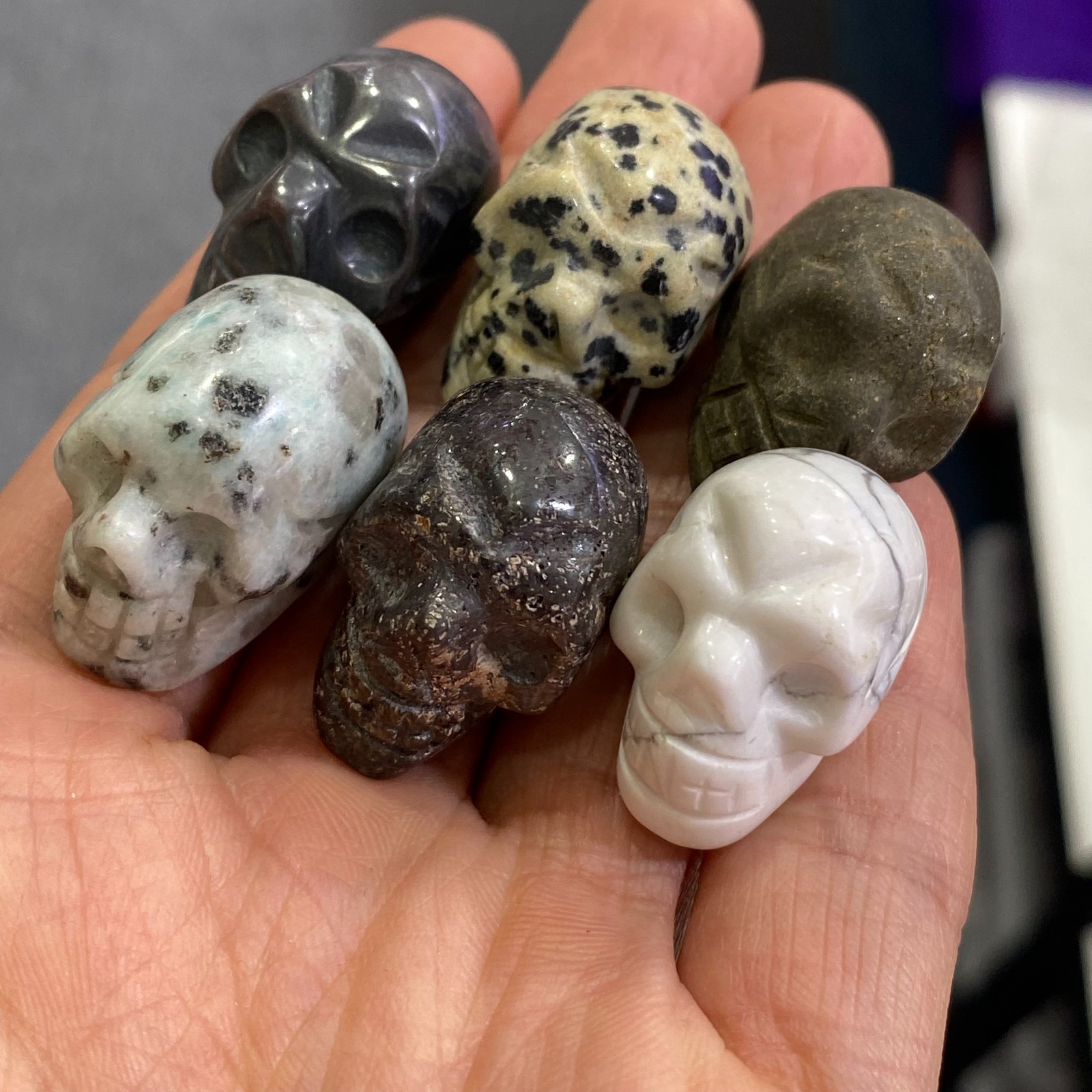 6pc Natural Mixed Quartz hand Carved skull crystal Reiki healing Gift Decor