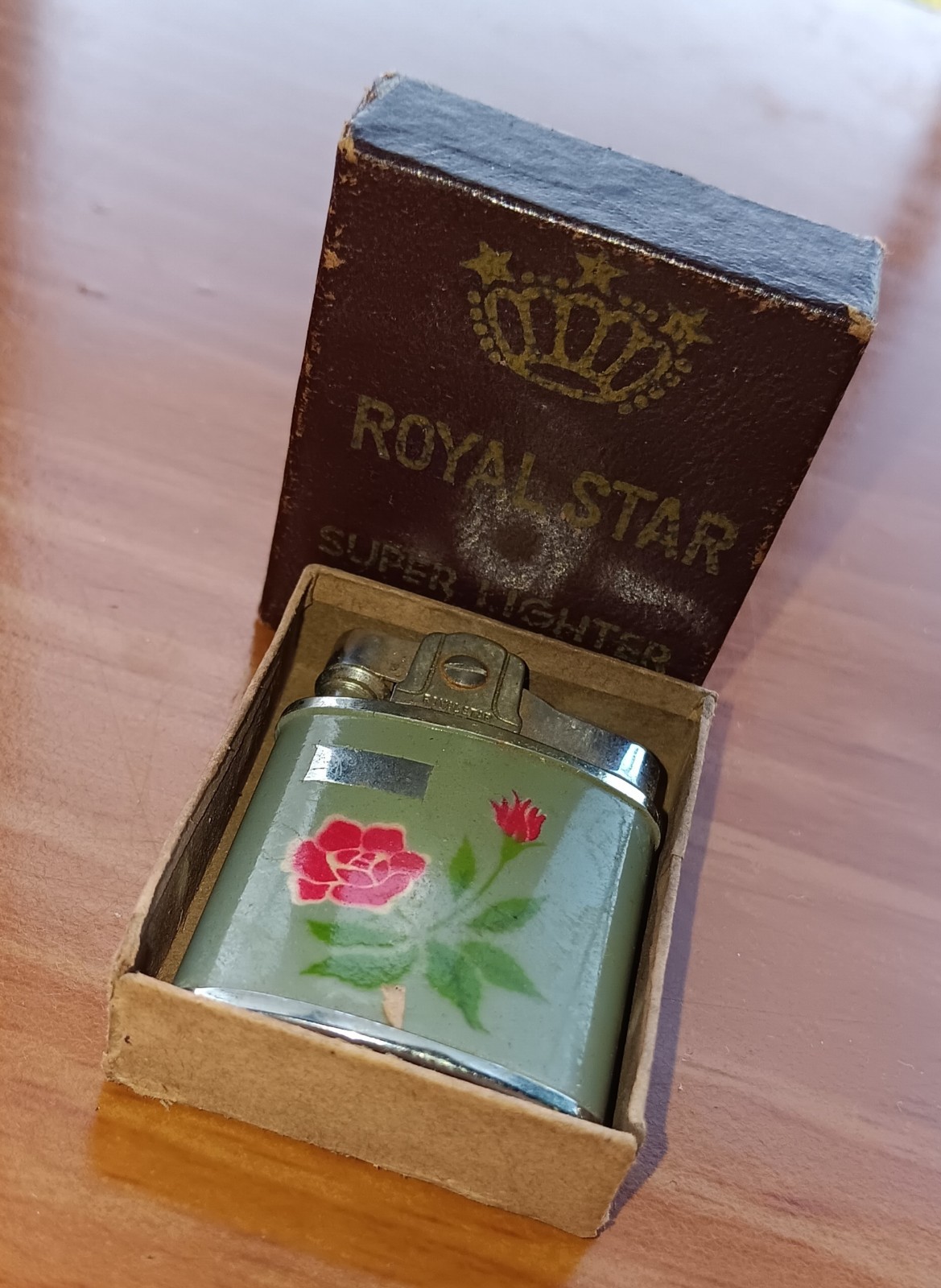 Vintage Royal Star Lighter In Original Box 