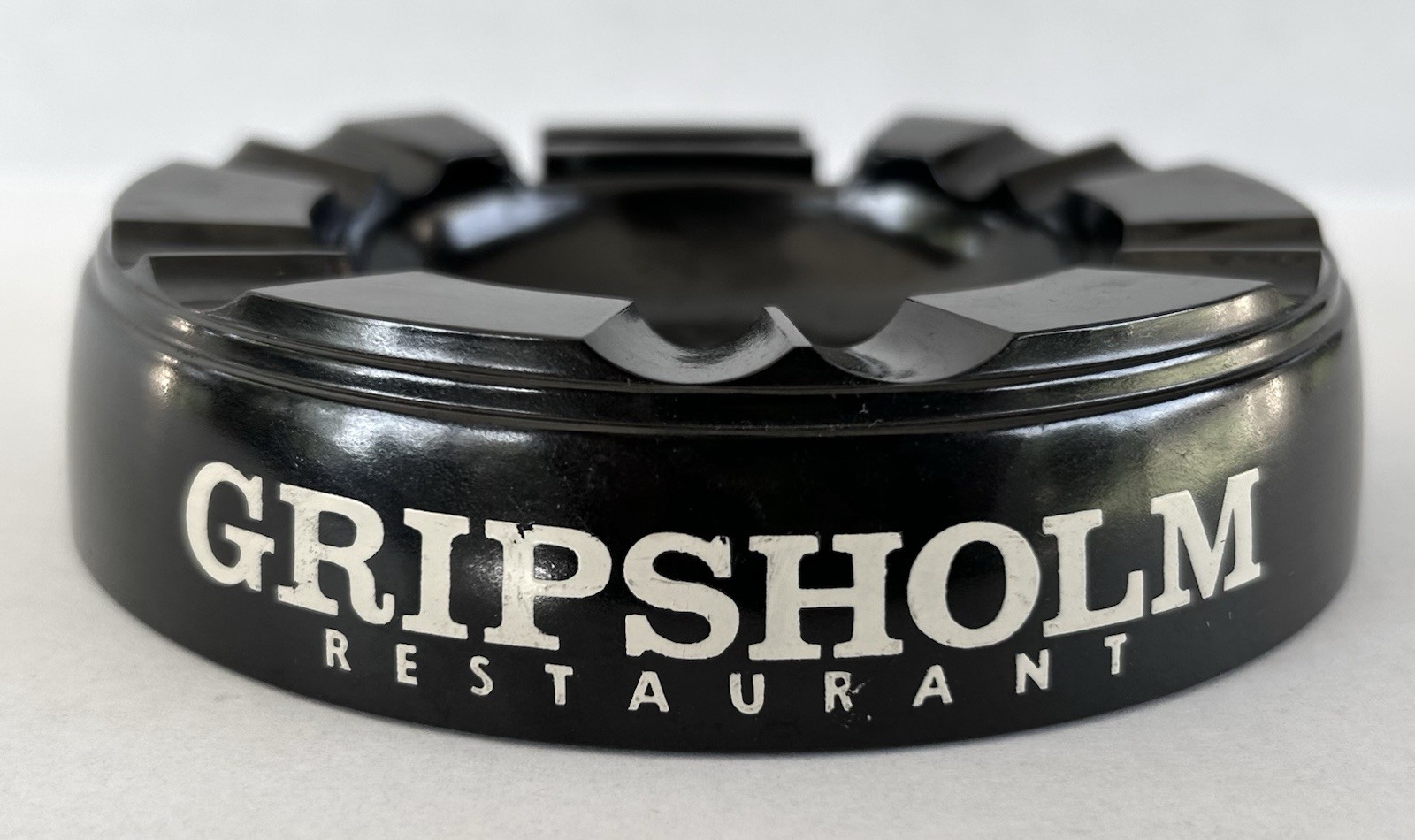 Bakelite Ashtray Original Gripsholm Swedish Restaurant  NY Vintage 1950\'s