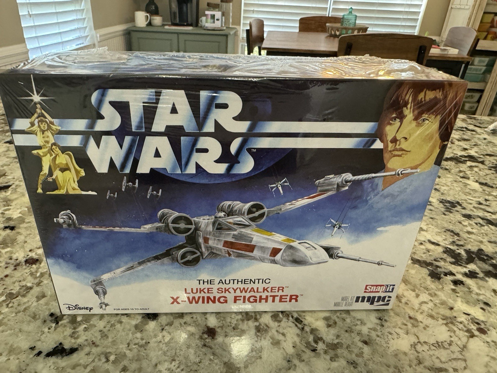 MPC 948/12 STAR WARS LUKE SKYWALKER X-WING FIGHTER SNAP IT MODEL KIT-NIB