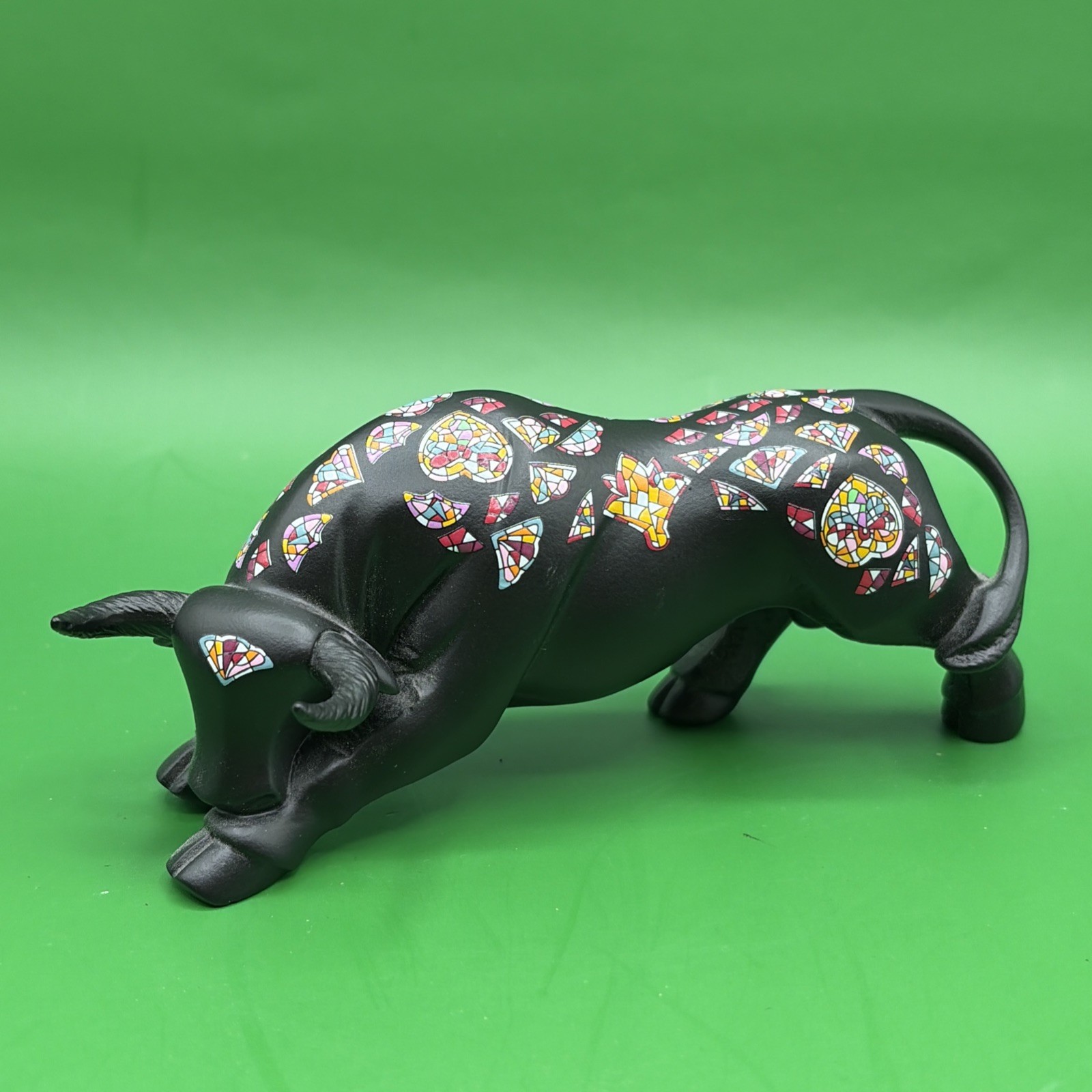 Nadal Studio Valiente 2011 Black Bull Figurine Mosaic Pattern Charing Pose Decor