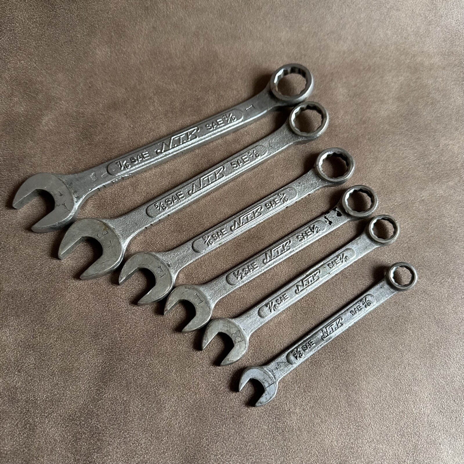 SET OF 6 VINTAGE N.T.K 3/8 - 11/16 SAE COMBINATION JAPANESE MOTORCYCLE SPANNERS SET OF 6 VINTAGE N.T.K 3/8 - 11/16 SAE COMBINATION JAPANESE MOTORCYCLE SPANNERS