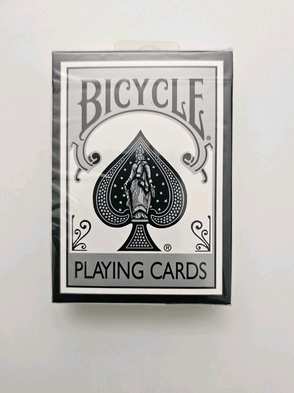 Bicycle Fashion Silver White 2128 Playing Cards