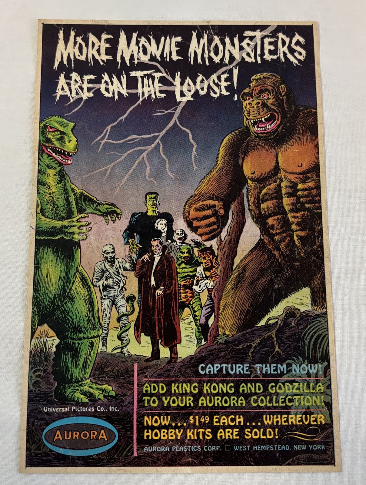 1964 Aurora ad page ~ MOVIE MONSTERS ON THE LOOSE King Kong,Godzilla,Dracula... 1964 Aurora ad page ~ MOVIE MONSTERS ON THE LOOSE King Kong,Godzilla,Dracula...