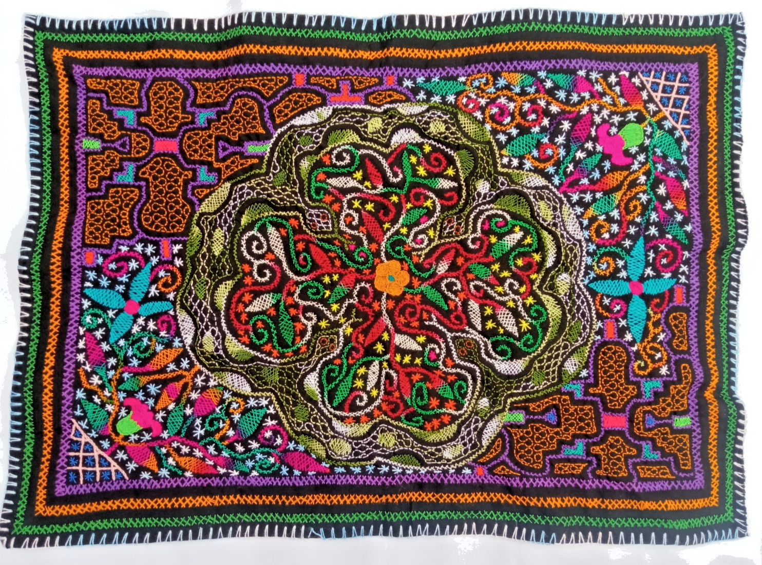Shipibo Native Hand Embroidery aya Visions textile 22\