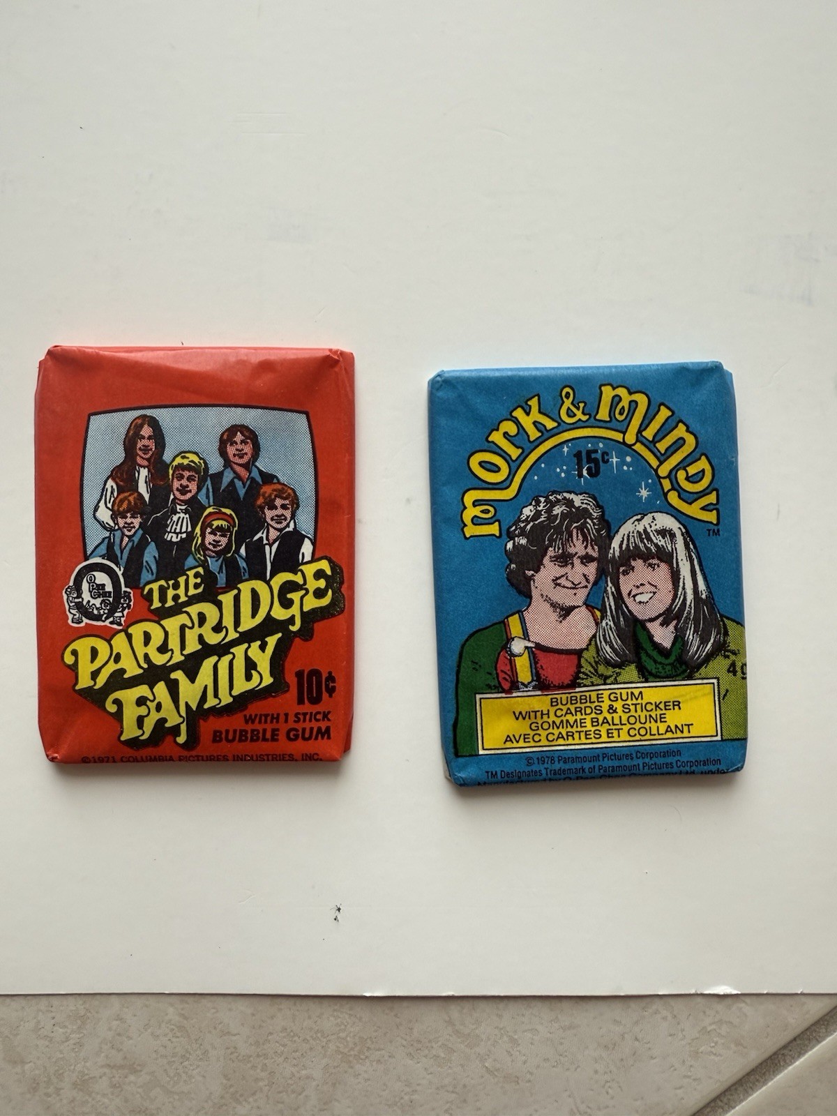 Partridge Family 1971 Topps Unopened Wax Pack + Mork & Mindy 1978 Topps Partridge Family 1971 Topps Unopened Wax Pack + Mork & Mindy 1978 Topps