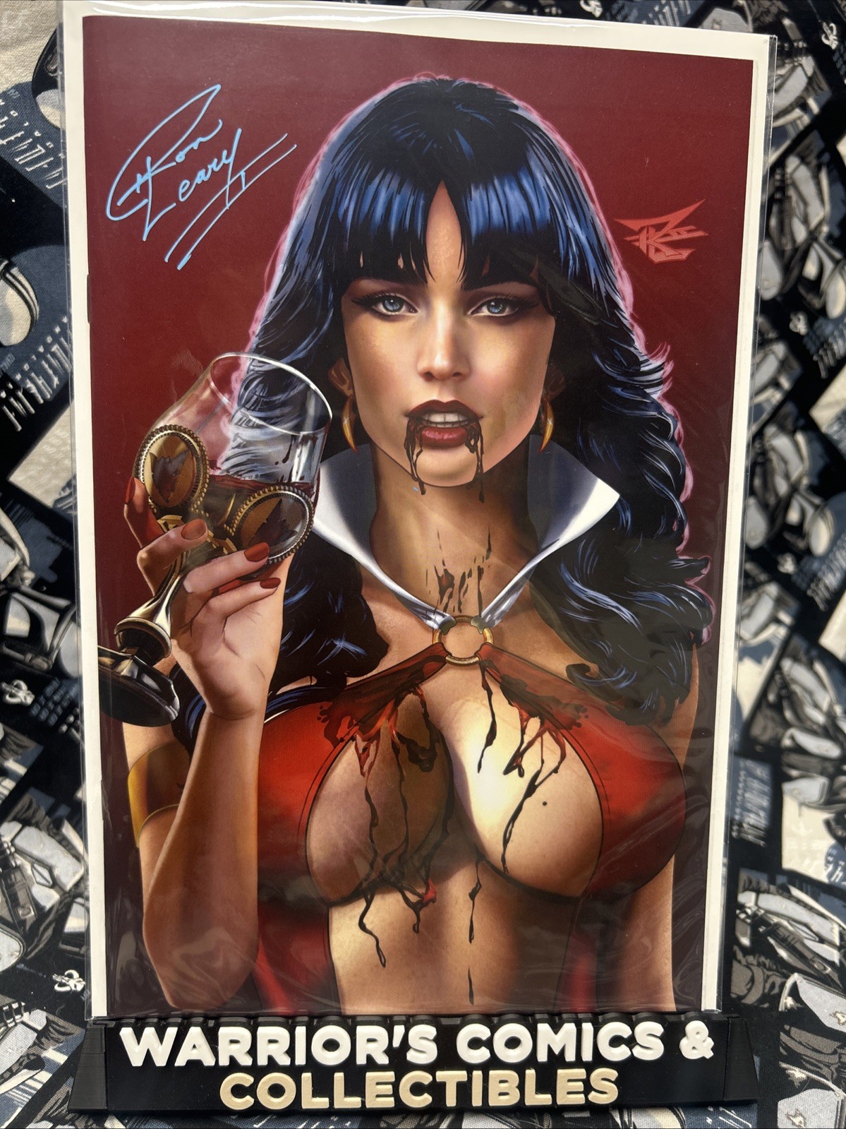 Vampirella #4 Terrificon Exclusive Virgin By Ron Leary 2026 SIGNED COA