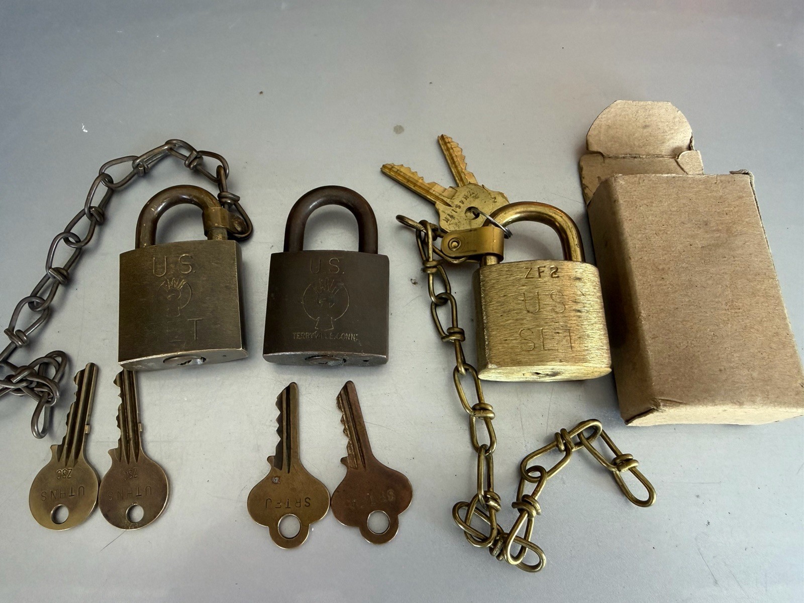 Vintage US Military Brass Padlock Lot of 3 US SET Locks American Lock Co NOS Box