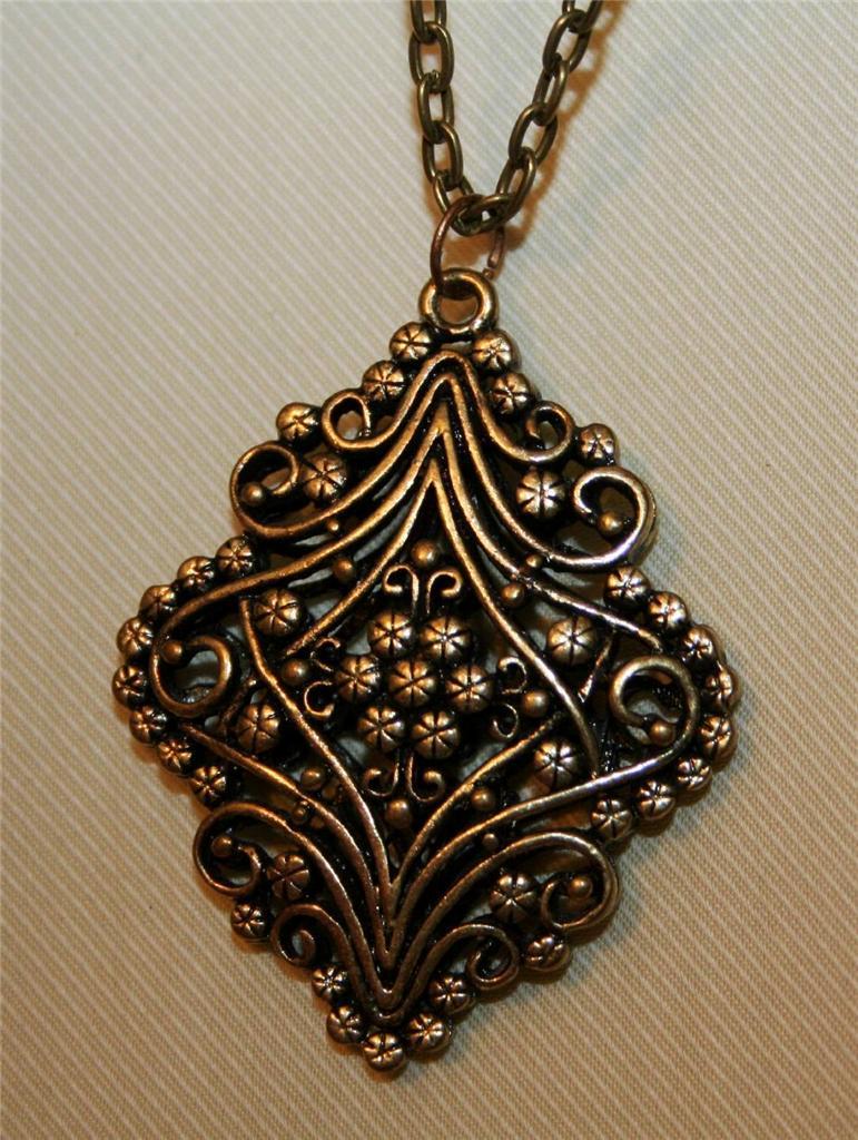 Lovely Sculpted Floral Swirled Brasstone Teardrop Pendant Necklace