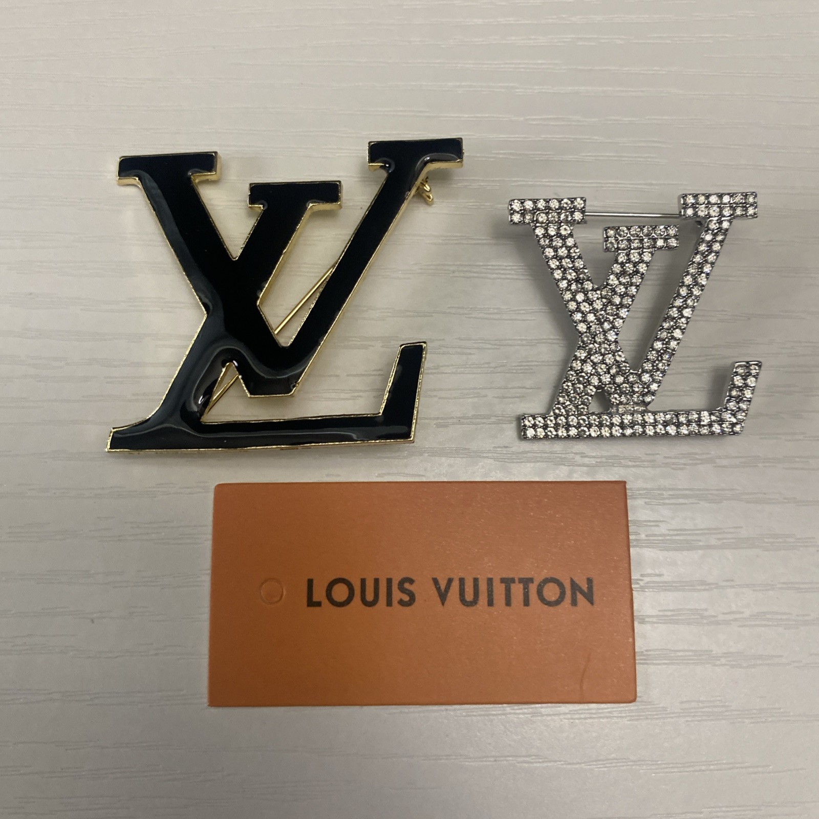 Luxury Elegant Brand Name Louis Vuitton Brooches