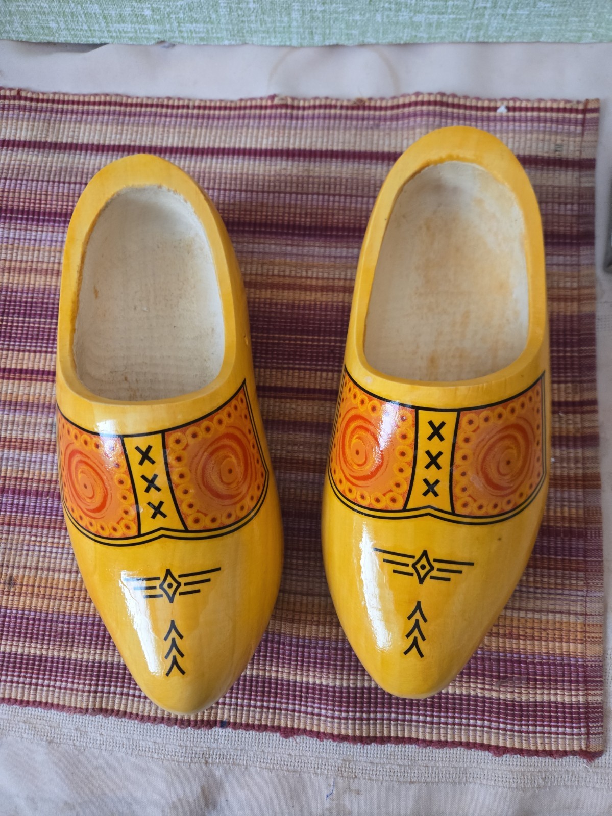 Vintage Dutch Wooden Clogs Holland Hand Painted Yellow Shoes Folk Art 9” Vintage Dutch Wooden Clogs Holland Hand Painted Yellow Shoes Folk Art 9”