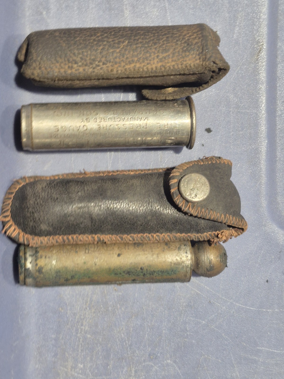 Lot Of 2 Antique Vintage Schrader Universal Tire Pressure Gauge 